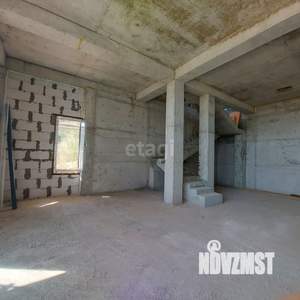 Дом 278м², 3-этажный, участок 6 сот.