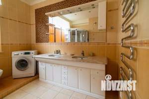 Дом 515м², 4-этажный, участок 10 сот.