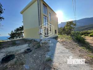 Дом 295м², 3-этажный, участок 12 сот.