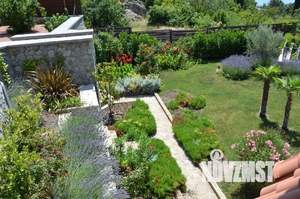 Дом 510м², 3-этажный, участок 11 сот.