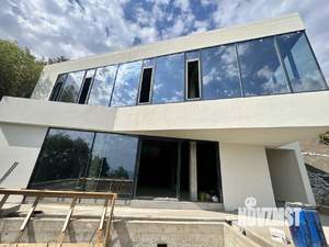 Дом 437м², 2-этажный, участок 10 сот.