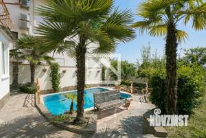 Коттедж 363м², 3-этажный, участок 4 сот.