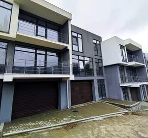 Дом 191м², 2-этажный, участок 1 сот.