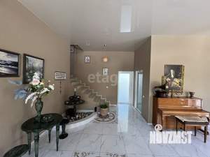 Дом 606м², 4-этажный, участок 15 сот.