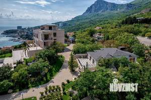 Дом 3270м², 4-этажный, участок 65 сот.