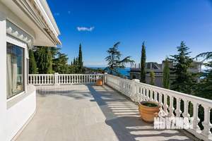 Дом 349м², 3-этажный, участок 9 сот.