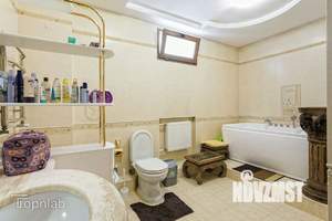 Дом 267м², 3-этажный, участок 7 сот.