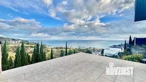 Таунхаус 337м², 4-этажный, участок 2 сот.