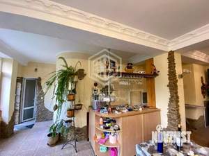 Дом 590м², 3-этажный, участок 9 сот.