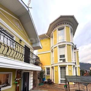 Дом 298м², 3-этажный, участок 4 сот.