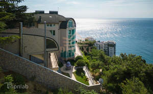 Дом 1500м², 5-этажный, участок 41 сот.