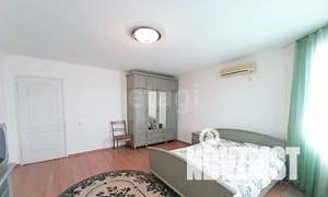 Дом 310м², 3-этажный, участок 12 сот.