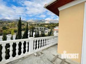 Дом 150м², 3-этажный, участок 10 сот.