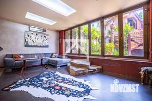 Дом 250м², 2-этажный, участок 2 сот.