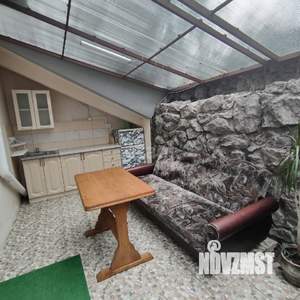 Дом 192м², 3-этажный, участок 4 сот.