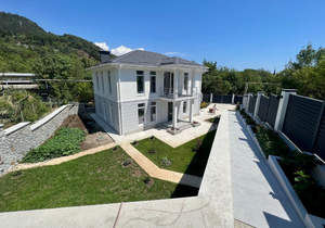 Дом 239м², 2-этажный, участок 7 сот.