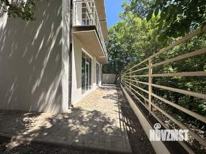 Дом 272м², 3-этажный, участок 4 сот.