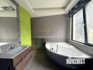 Дом 426м², 4-этажный, участок 3 сот.