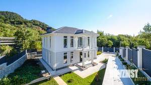 Дом 239м², 2-этажный, участок 7 сот.