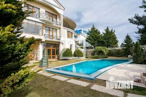 Дом 515м², 4-этажный, участок 10 сот.