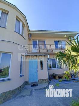 Дом 193м², 2-этажный, участок 4 сот.