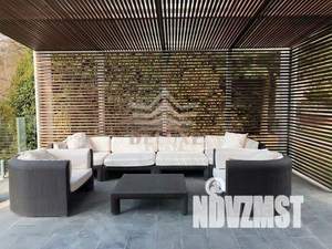 Дом 703м², 2-этажный, участок 12 сот.