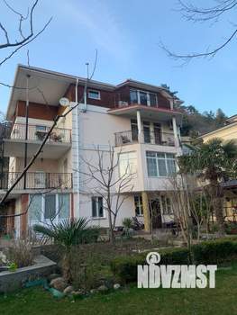 Дом 298м², 3-этажный, участок 4 сот.