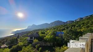 Дом 555м², 4-этажный, участок 15 сот.