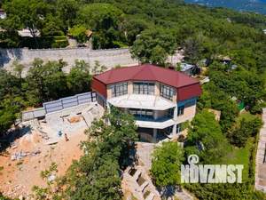 Дом 581м², 4-этажный, участок 5 сот.