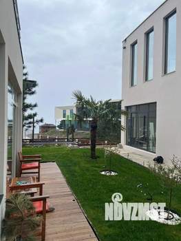 Дом 294м², 2-этажный, участок 7 сот.