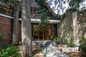 Дом 350м², 3-этажный, участок 2 сот.