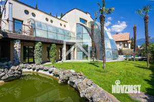 Дом 370м², 3-этажный, участок 14 сот.