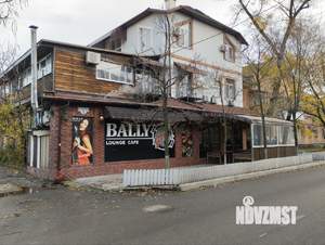 Дом 600м², 3-этажный, участок 1 сот.