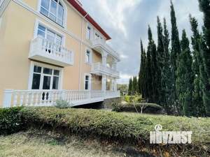 Дом 150м², 3-этажный, участок 10 сот.