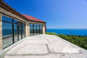 Дом 581м², 3-этажный, участок 5 сот.