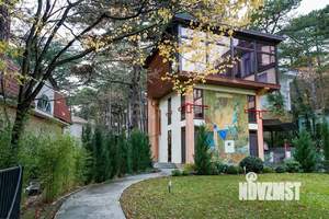 Дом 158м², 3-этажный, участок 1314 сот.