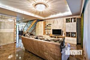 Коттедж 174м², 3-этажный, участок 1 сот.