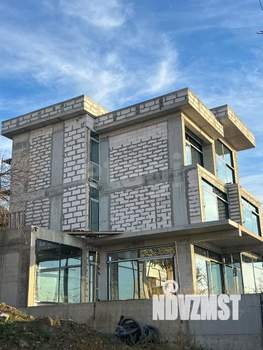 Дом 220м², 3-этажный, участок 3 сот.