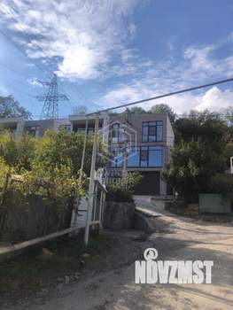 Таунхаус 131м², 3-этажный, участок 1 сот.