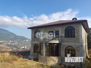 Дом 206м², 2-этажный, участок 4 сот.