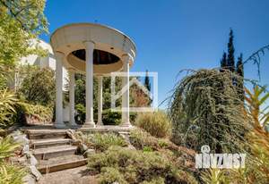 Дом 450м², 2-этажный, участок 15 сот.