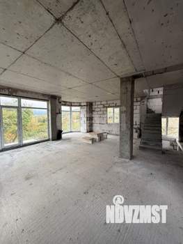 Дом 249м², 3-этажный, участок 4 сот.