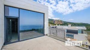 Дом 437м², 2-этажный, участок 26 сот.