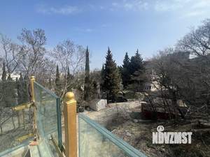 Дом 80м², 3-этажный, участок 1 сот.