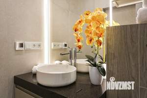 Дом 247м², 3-этажный, участок 8 сот.