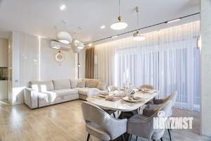 Дом 247м², 3-этажный, участок 8 сот.