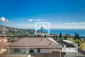 Дом 240м², 3-этажный, участок 4 сот.