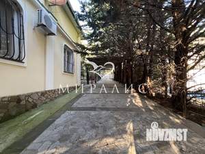 Дом 210м², 2-этажный, участок 5 сот.