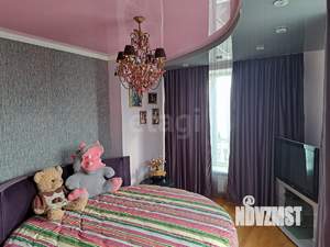 Дом 294м², 3-этажный, участок 20 сот.