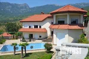 Дом 510м², 3-этажный, участок 11 сот.